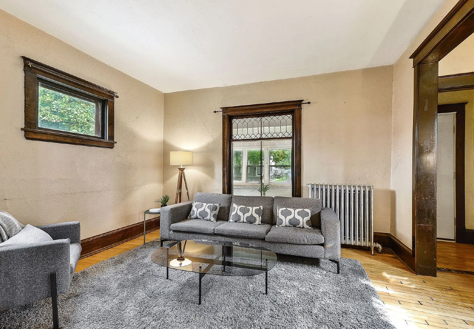 Charming 3-Bedroom Home with Gleaming Hardwood Floors in Prime Minneapolis Location! — Photo 4