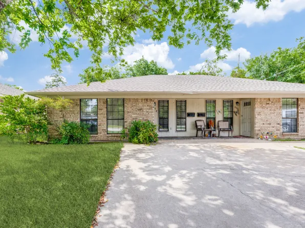 806 W Belden St, Sherman, TX 75092