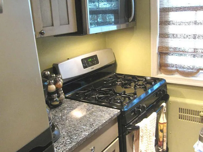 4374 N Pershing Dr #43744 — Photo 3