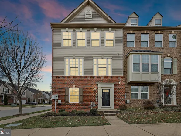 6121 Halsted Ave, Capitol Heights, MD 20743