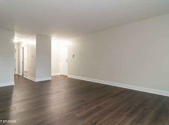 3rd image of 85 Marble Hill Ct Unit B2