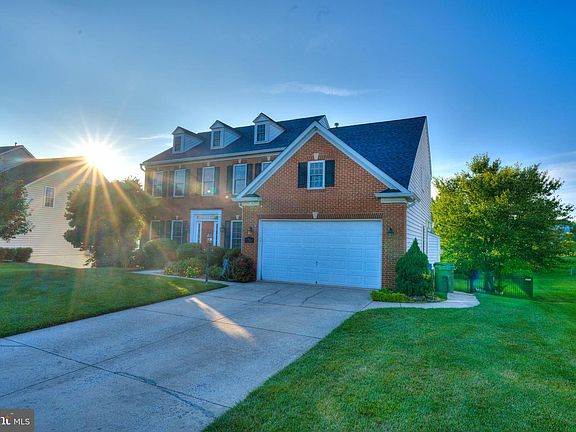 3rd image of 1206 Sparrow Mill Way