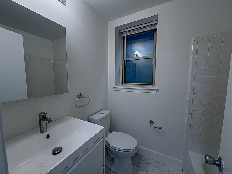 1919 Mount Vernon St #1R — Photo 25
