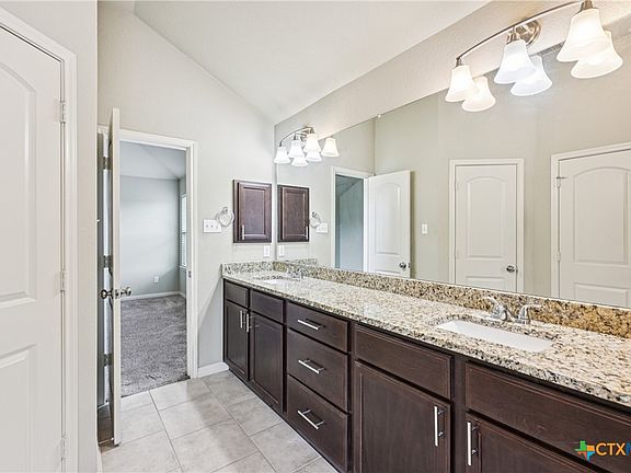 3rd image of 1250 Jester Ct