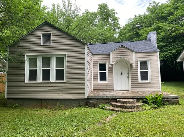 3224 Lakeview St, Charlotte, NC 28208