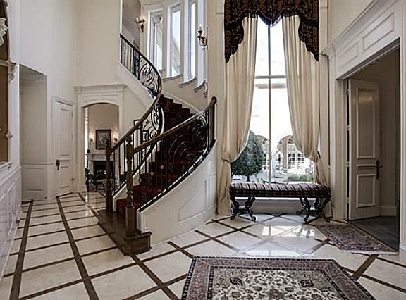 4th image of 17624 Woods Edge Dr