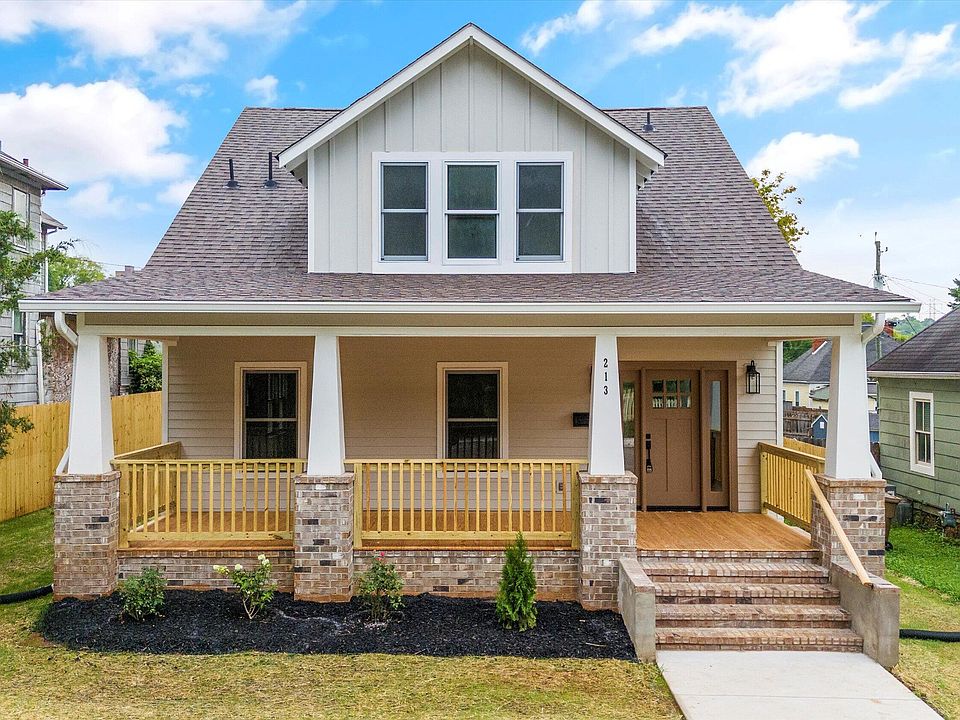 1st image of 213 Leonard Pl