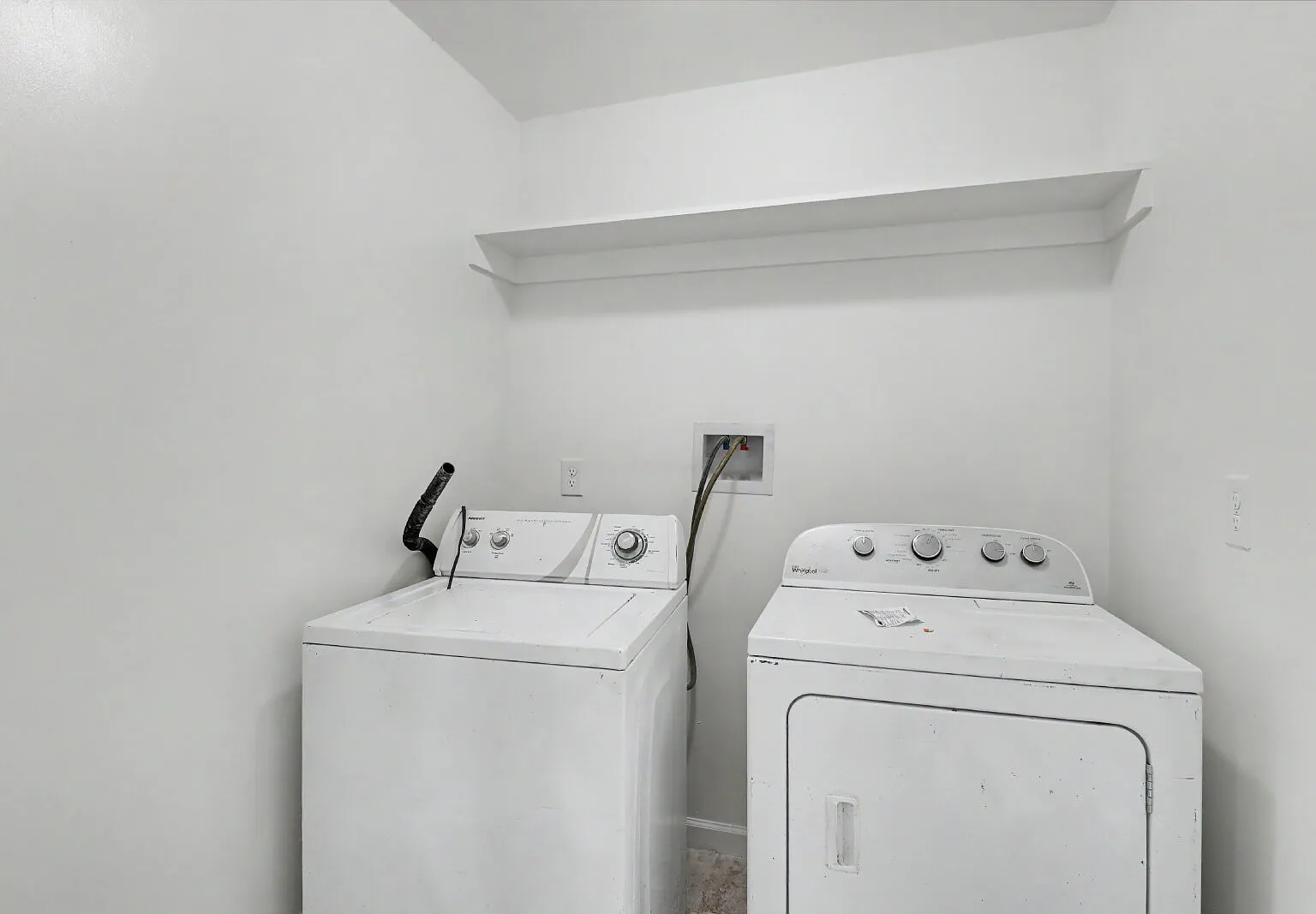 1 bed, 1.0 bath, 400 sqft, $950 — Photo 3