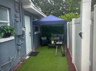 8609 Blossom Ave, Tampa, FL 33614