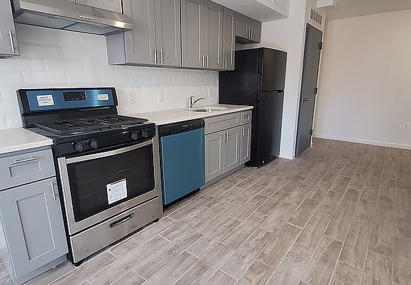 5th image of 25-28 Broadway #5C