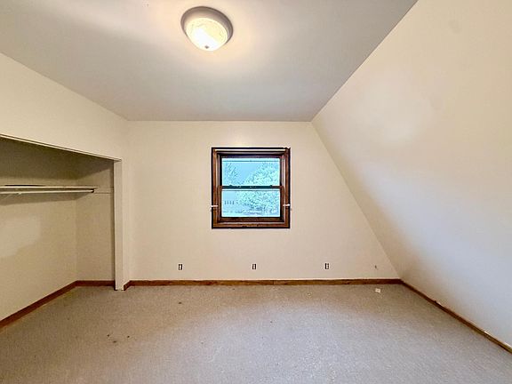 39th image of 500 Coventry Rd