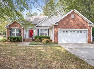 203 Harrington Dr, Anderson, SC 29625