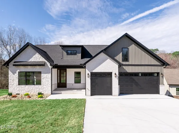 100 Wataga Ln #45, Loudon, TN 37774