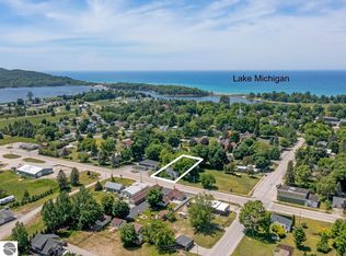 17202 Northwood Hwy, Arcadia, MI 49613
