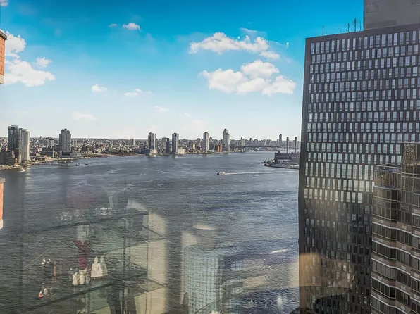 415 E 37th St APT 37N, New York, NY 10016