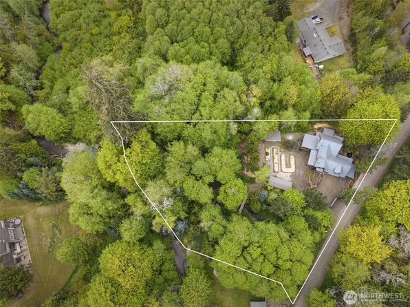 461 E Coulter Creek Road, Belfair, WA 98528