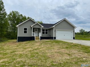 963 Creekstone Point Dr NE, Fort Payne, AL