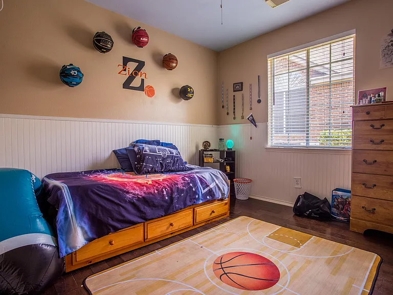 2713 Butler National Dr — Photo 20