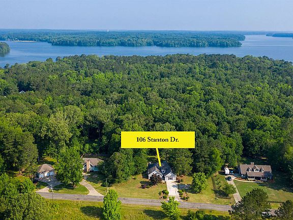 5th image of 106 Stanton Dr