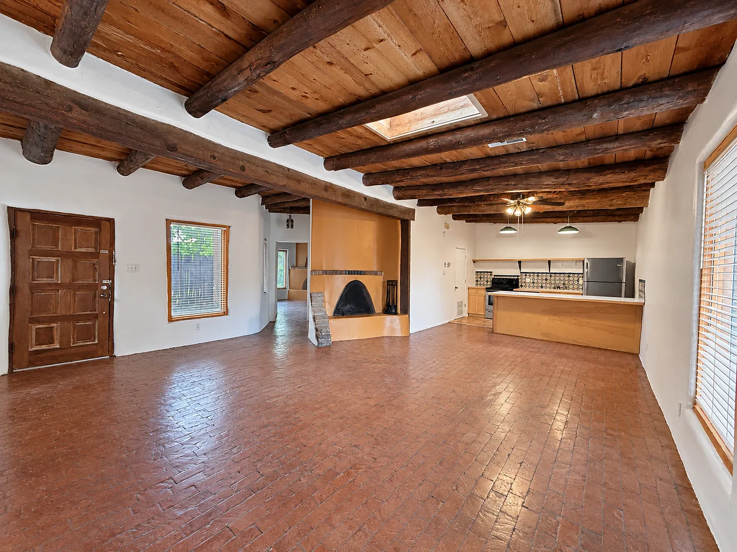 1 bed, 1132 sqft, $1,680 — Photo 4