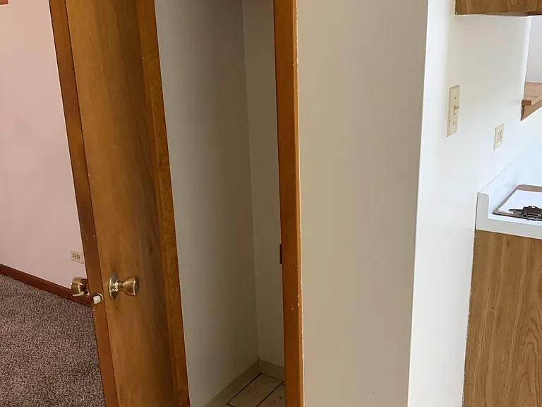 928 W Leland Ave #2 — Photo 14