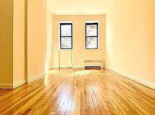 243 E 83rd St #104, New York, NY 10028