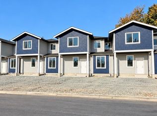 6897 Galaxie Dr #C, Sooke, BC V9Z1R3