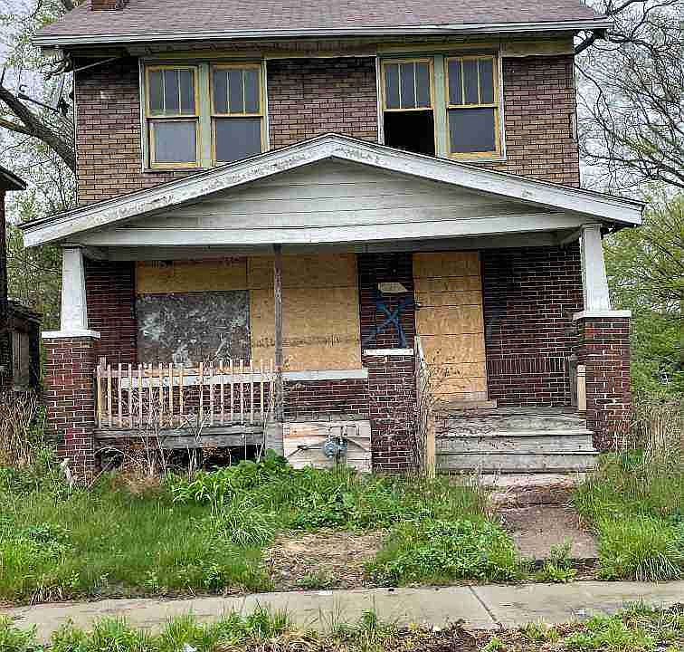 2650 Taylor