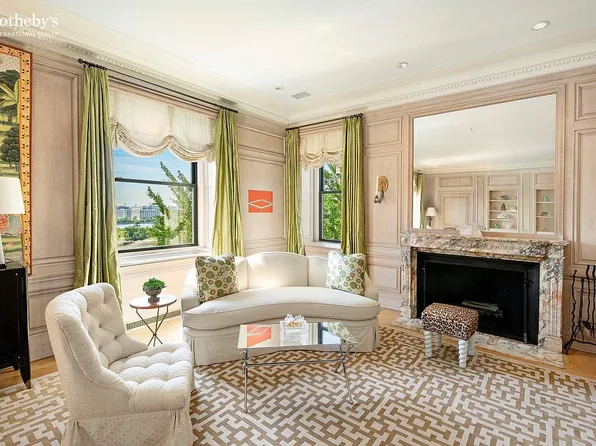 1 Sutton Pl S APT 7C, New York, NY 10022
