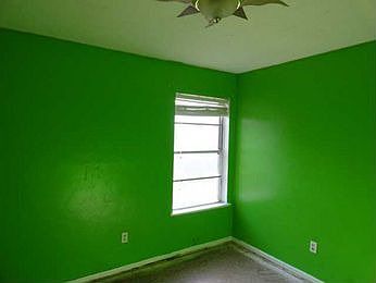 5th image of 3209 Sanders Dr
