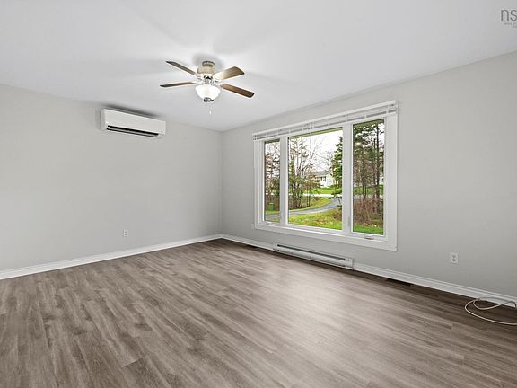 3rd image of 265 Dyke Rd