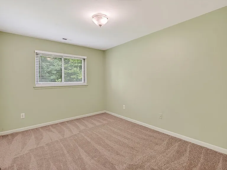 10228 Nancys Blvd — Photo 23