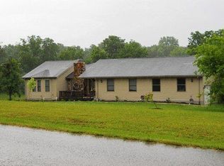 2121 Hidden Cove Rd, Cookeville, TN 38506