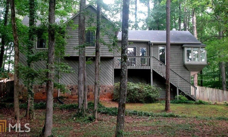 2nd image of 3611 Willow Mill Dr