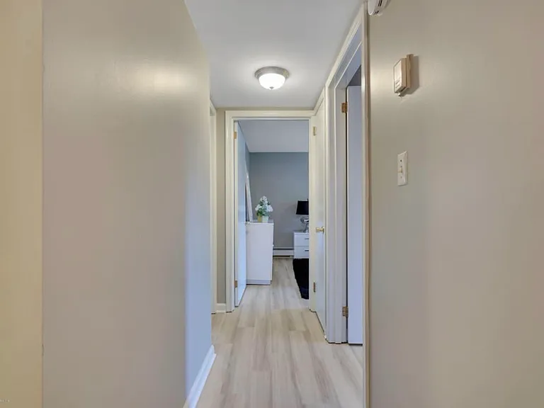 45 Tamara Dr — Photo 14
