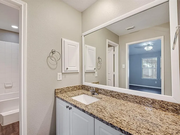 77 Woodlily Pl — Photo 18