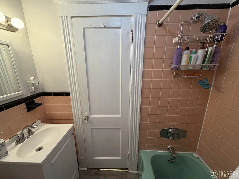 175 Harvard St #12A — Photo 7