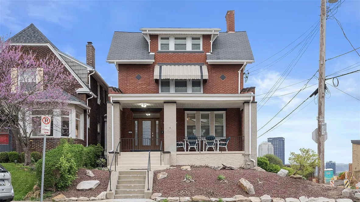 347 Bailey Ave photo 1