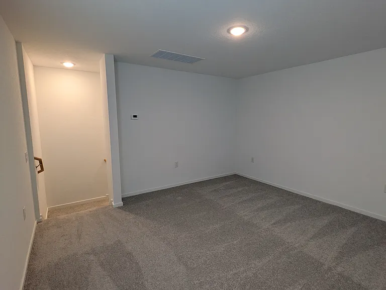 6031 Skipping Way — Photo 18