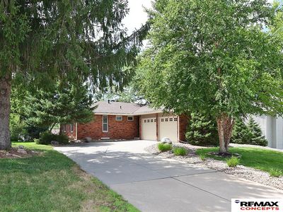5011 S 67th St, Lincoln, NE, 68516