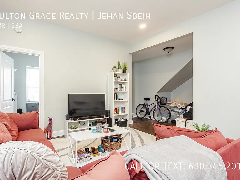 2733 N Sheffield Ave #2F — Photo 4