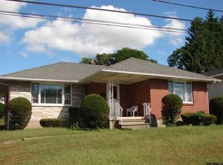 9 Vine St, Albany, NY 12203