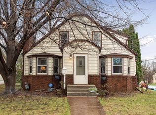 2268 16th Ave E, North Saint Paul, MN 55109