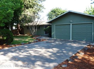 163 Calumet Ave, Eugene, OR 97404