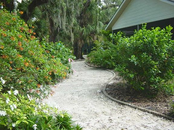 Garden pathway