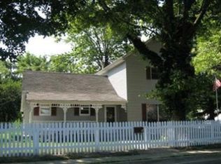 5 W Franklin St, Chesterton, IN 46304