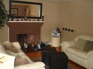 34 Bradlee St, Hyde Park, MA 02136