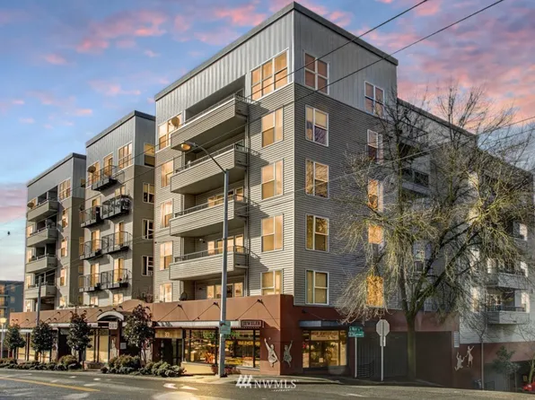 303 23rd Ave S APT 209, Seattle, WA 98144