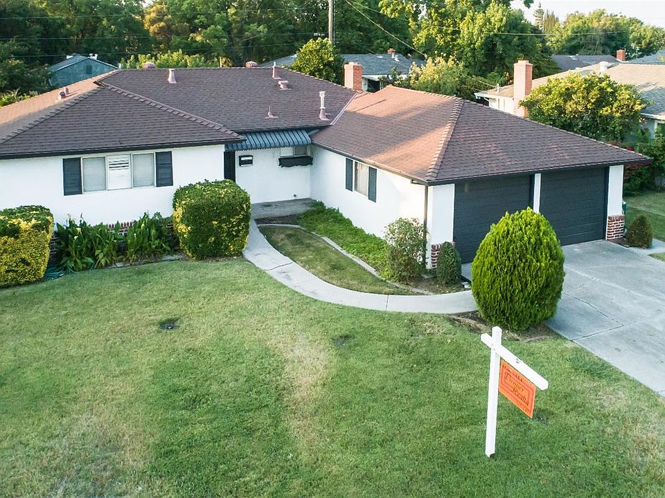 1st image of 23 W Benjamin Holt Dr