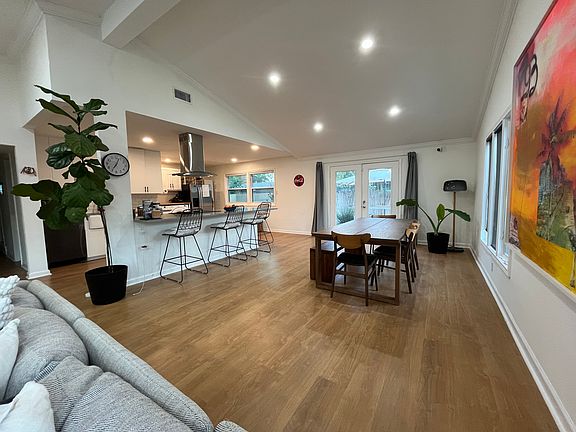 4th image of 3506 High Bluff Dr